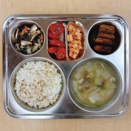 4월 21일 화요일